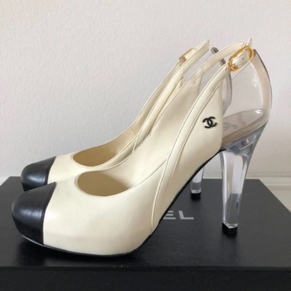 💯Authentic Chanel heels